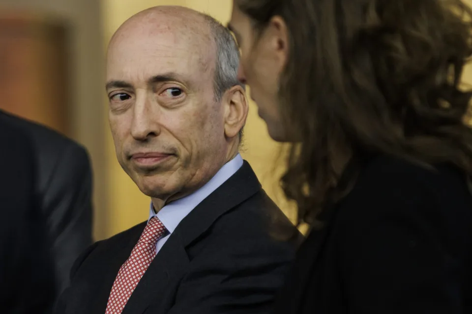 Coinbase lawsuit unregistered securities sales judge rules