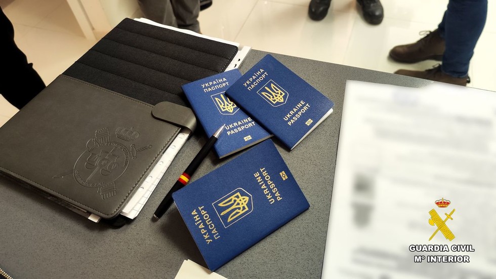 Crypto broker escapes kidnappers breaks ankles while fleeing spain report