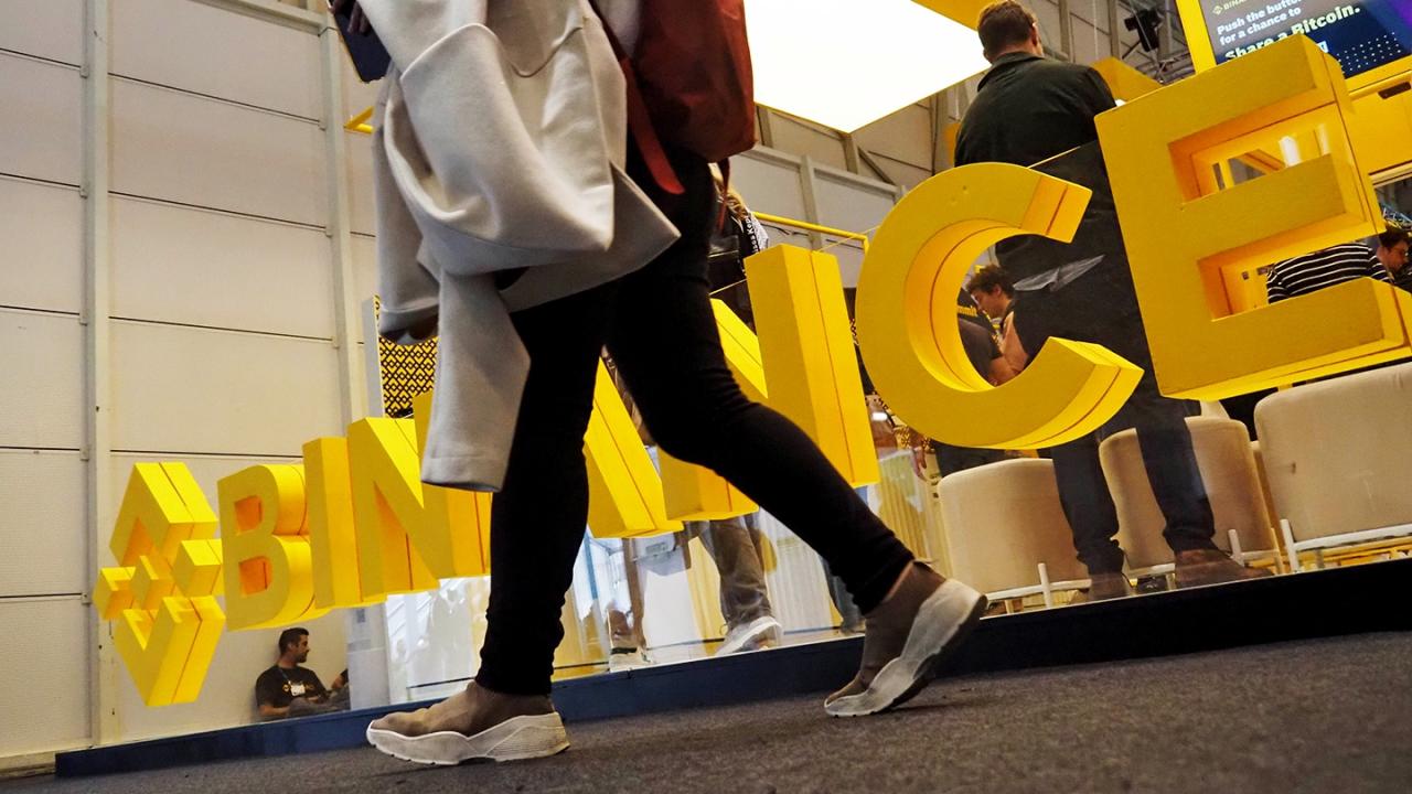 Binance cz denies crypto exchange sale rumors
